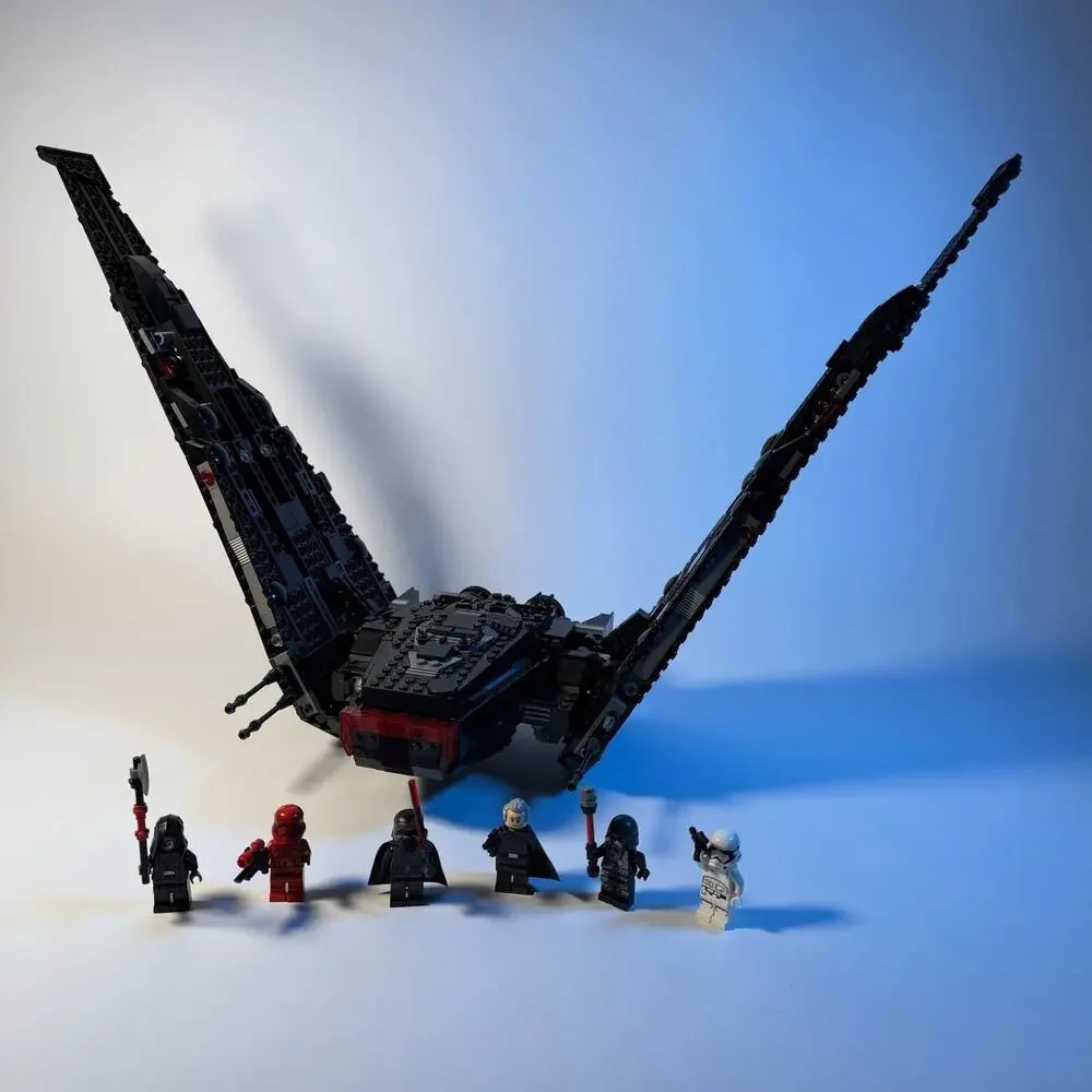 Kylo Ren Shuttle Lego 75256. Lovingly Kept. Book And Box.